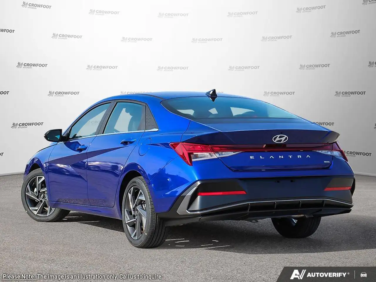 Hyundai ELANTRA снимка Hyundai ELANTRA