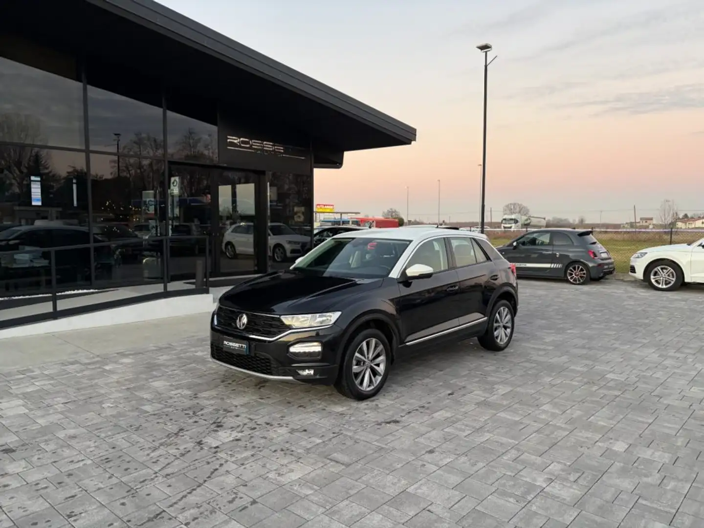 Volkswagen T-Roc 1.5 TSI DSG Style BlueMotion Technology Nero - 2