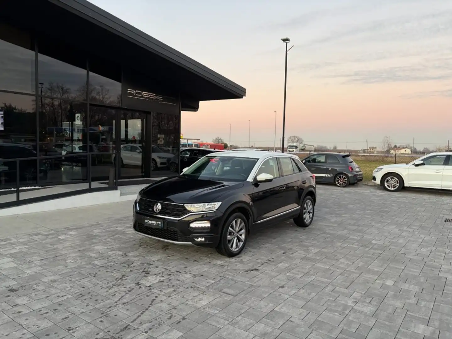 Volkswagen T-Roc 1.5 TSI DSG Style BlueMotion Technology Nero - 1