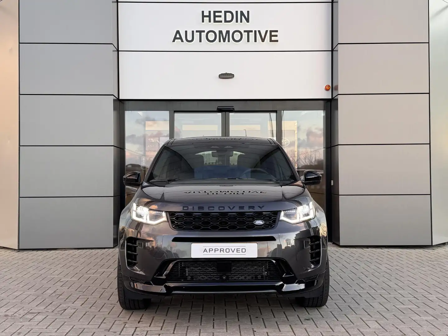 Land Rover Discovery Sport 1.5 P270e PHEV Dynamic SE | Panoramadak | 360 Surr Grijs - 2