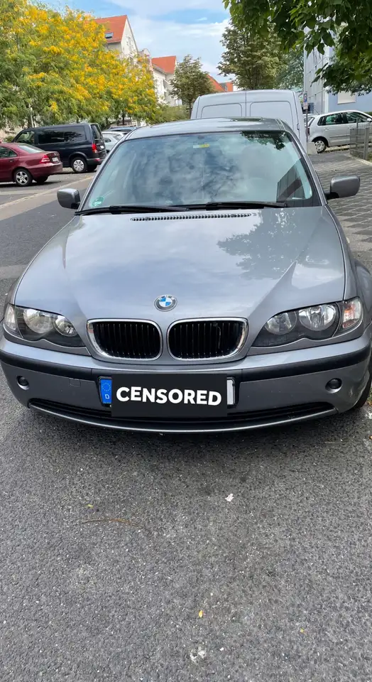 BMW 320