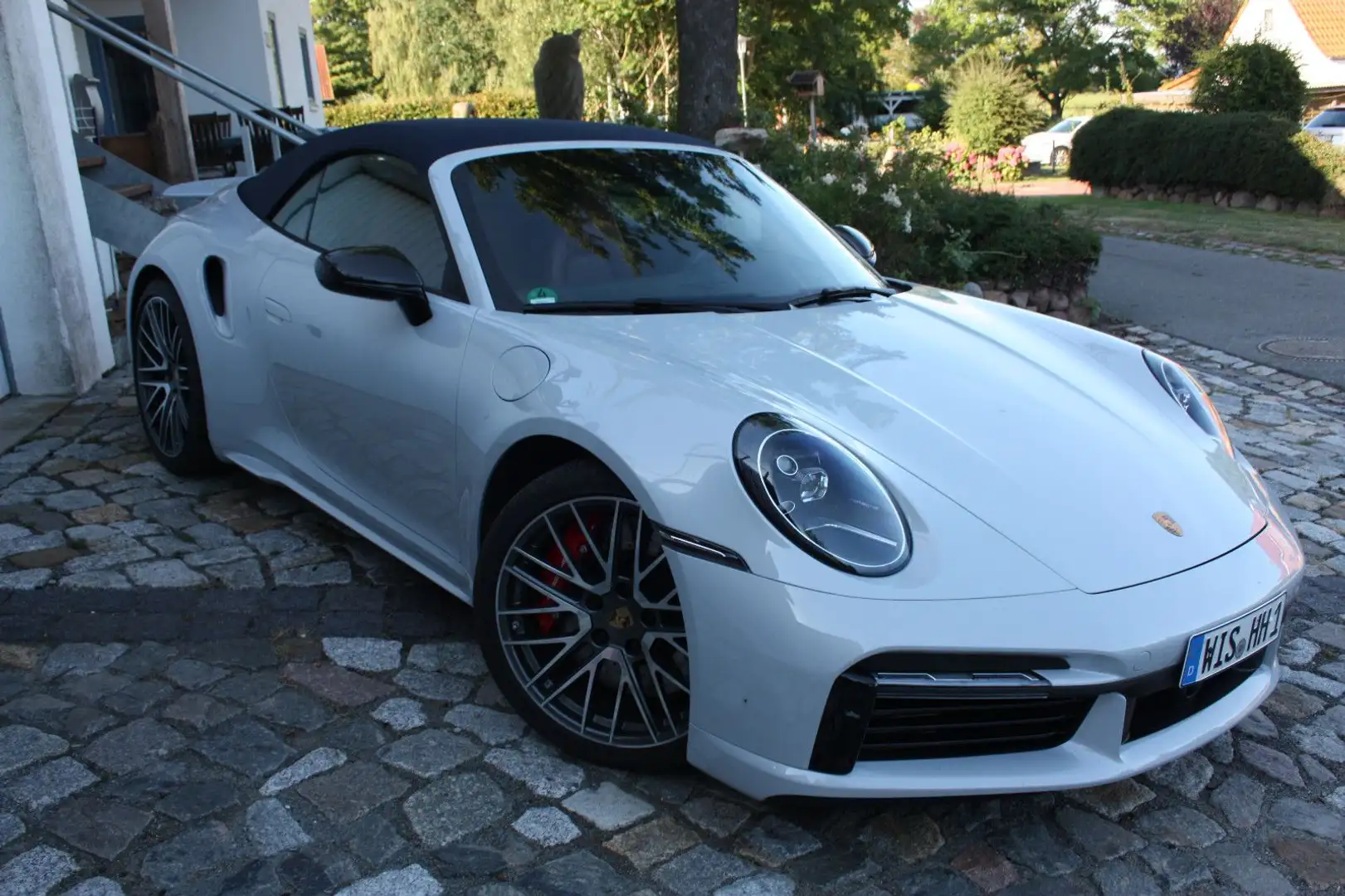 Porsche 992 911 / 992 Turbo Cabrio Grau - 1