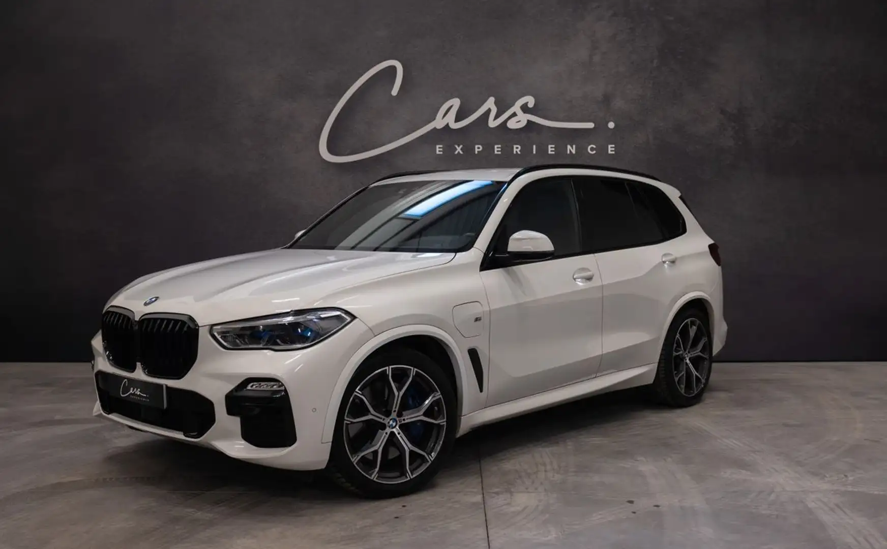 BMW X5 45e 3.0 394 cv – IMMAT FRANCE SUSPENSION PNEUMATIQUE AFFICHAGE TETE HAUTE PACK M PHARES LASER CAMERA - Weiß - 1
