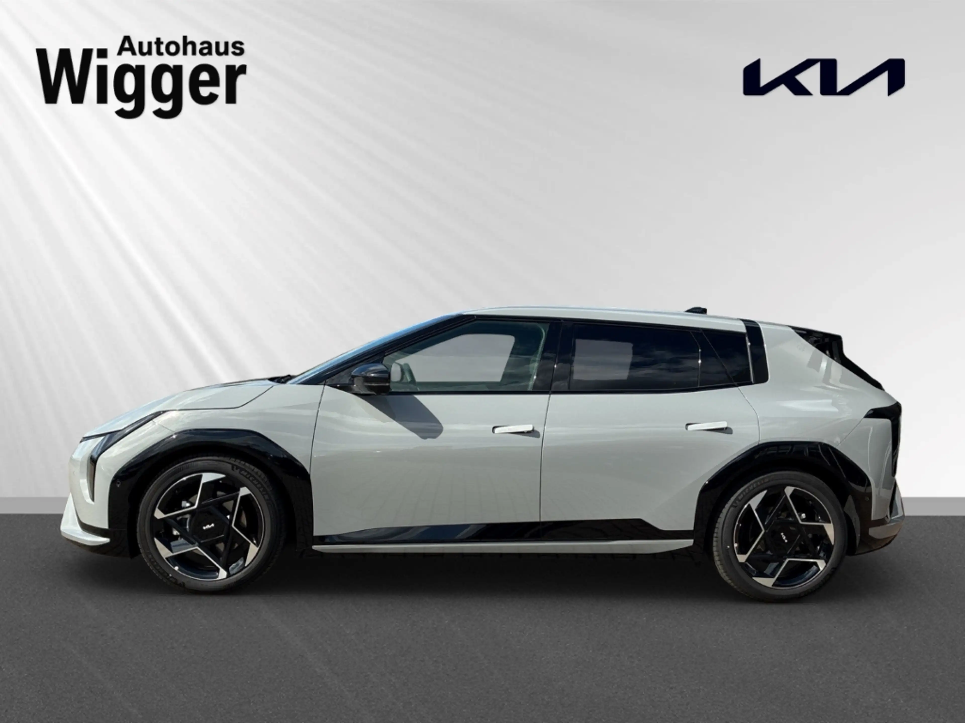 Kia EV4 81 kWh GT-Line DriveWise/Comfort/Connect/ — photo 2