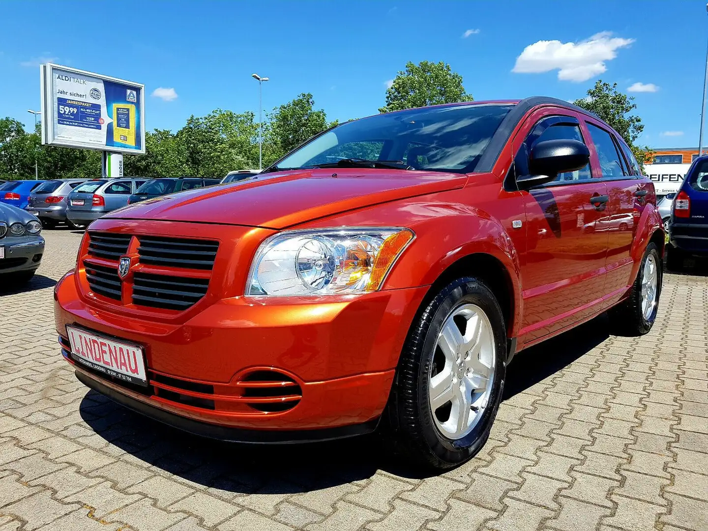 Dodge Caliber SE Orange - 1