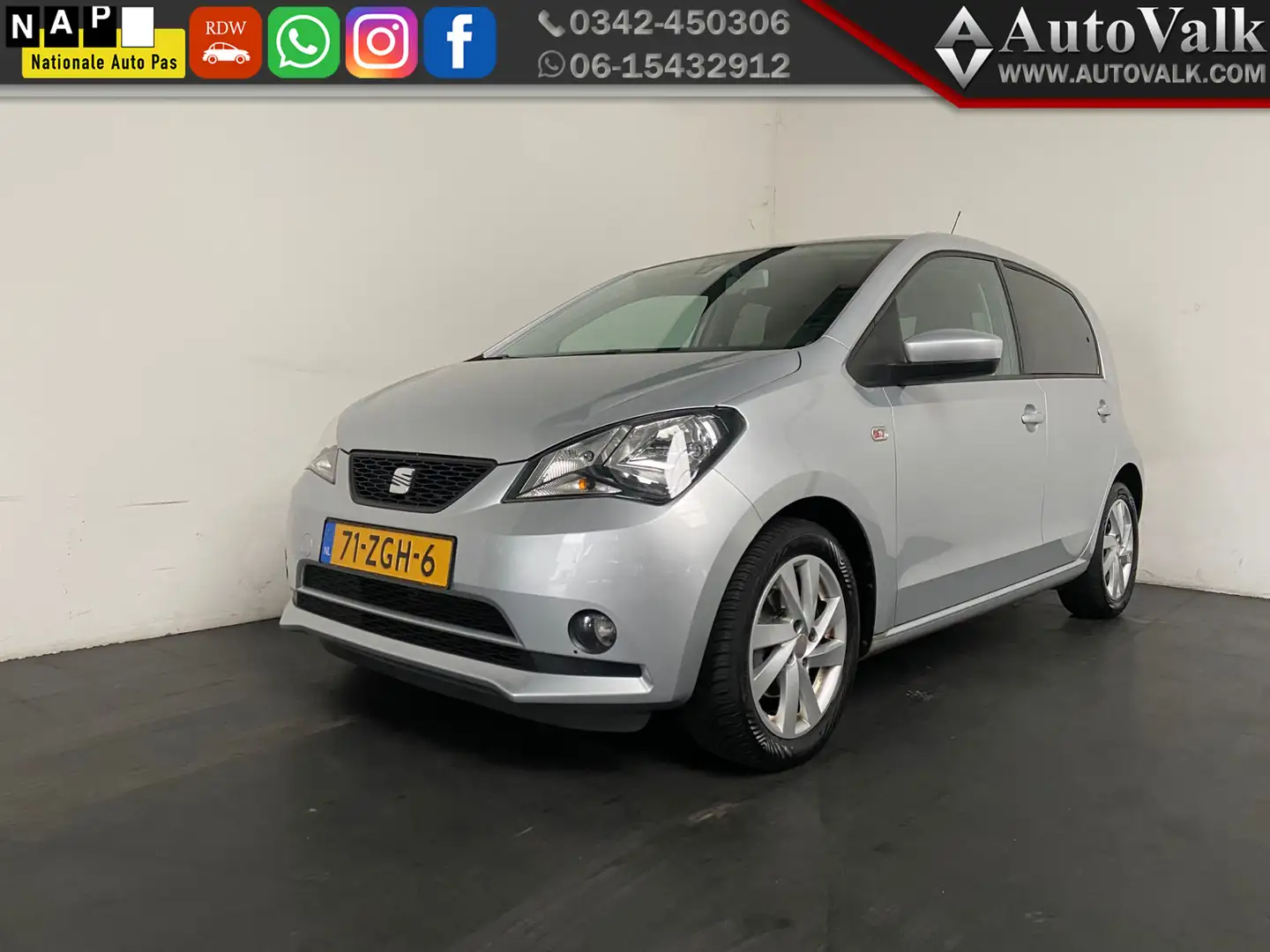 SEAT Mii 1.0 Style Sport Grijs - 1