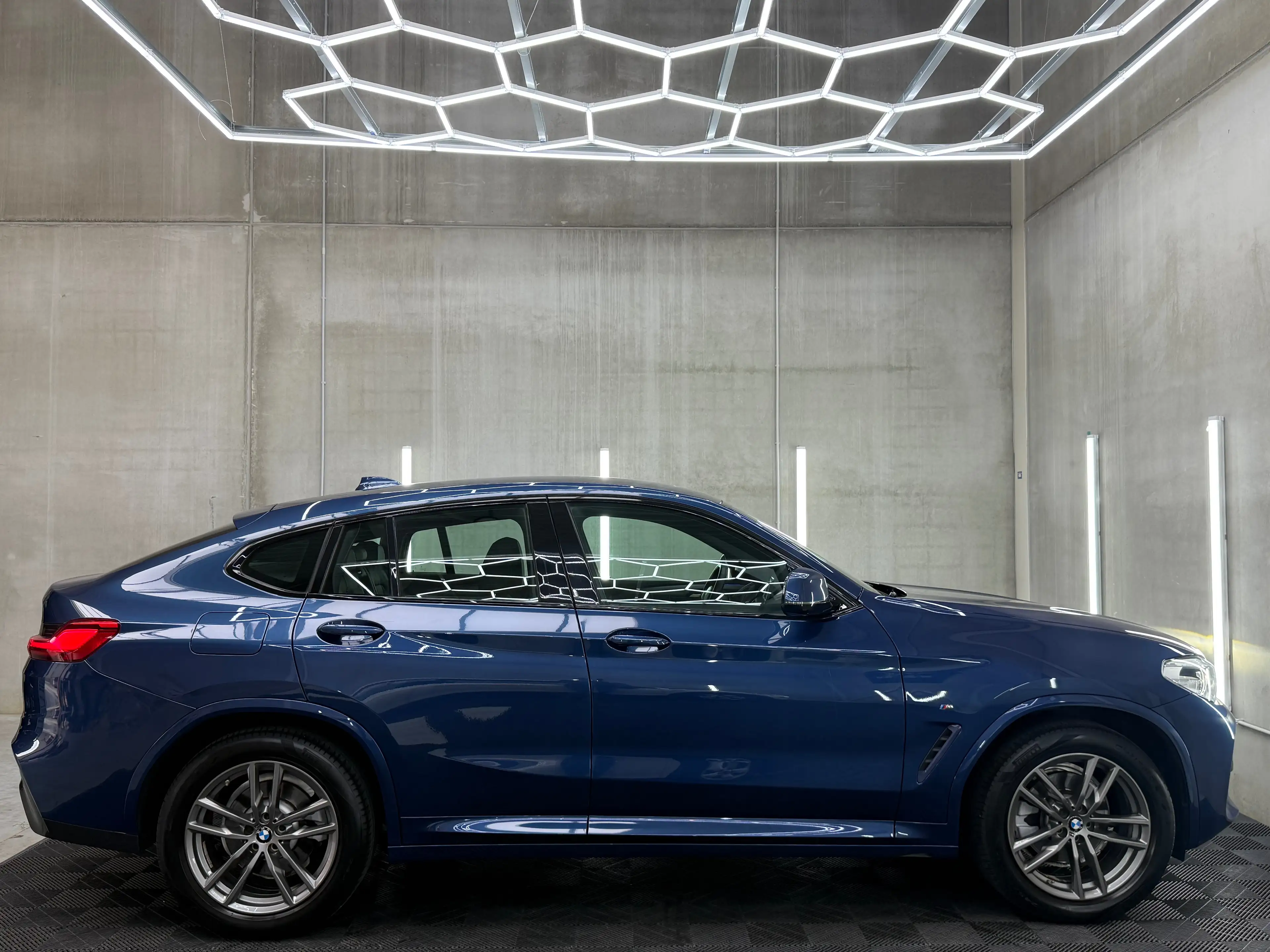BMW X4 X-DRIVE/M-PACKET/CRUISE/LEER/1EIGENAAR/GARANTIE — photo 5