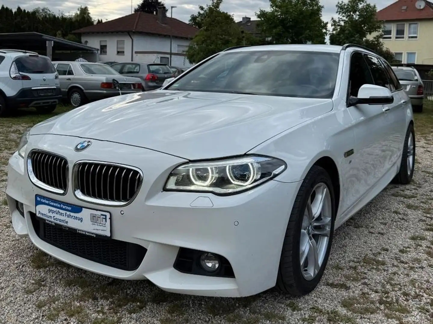 BMW 530 d xDrive M Sport AUT HEAD UP ACC M-FELGEN SZH Weiß - 1