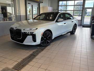 xDrive Sedan