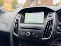 Ford Focus 1.5 TDCi Limousine ST-Line Rechtslenker Grau - thumbnail 21