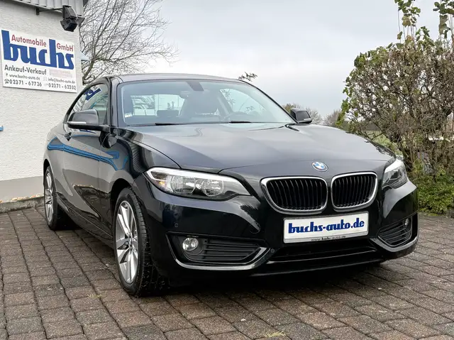 BMW 220 i Coupé 1. Hand Scheckheft BMW