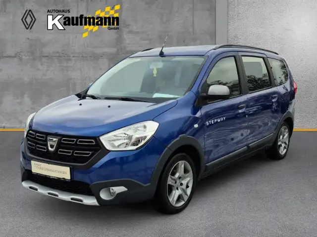 Dacia Lodgy Stepway Selection dCi 115 7 Sitze HU_09_2027 Navi
