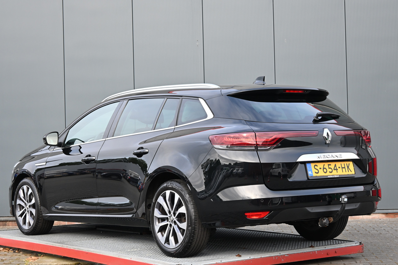 Renault Megane Estate 1.3 TCe 140 Techno trekhaak — photo 6