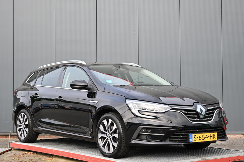 Renault Megane Estate 1.3 TCe 140 Techno trekhaak — photo 9