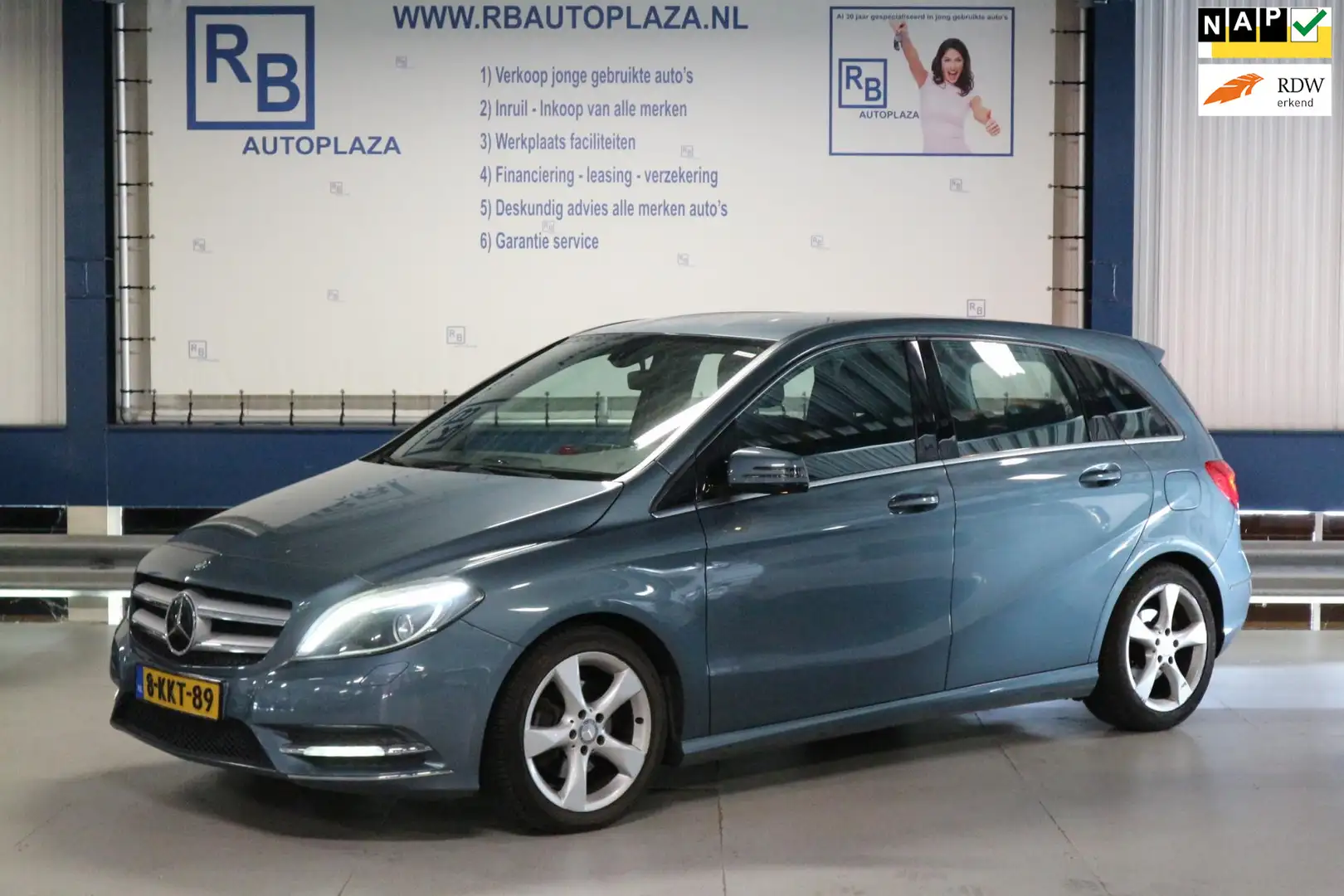 Mercedes-Benz B 180 AUTOMAAT / NIEUW MODEL / LEUKE AUTO ! ! ! Blauw - 1
