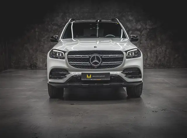 Mercedes-Benz GLS view 2