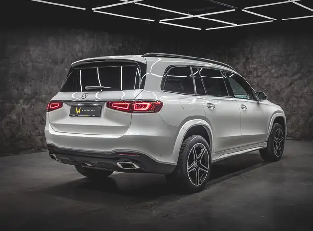 Mercedes-Benz GLS view 6