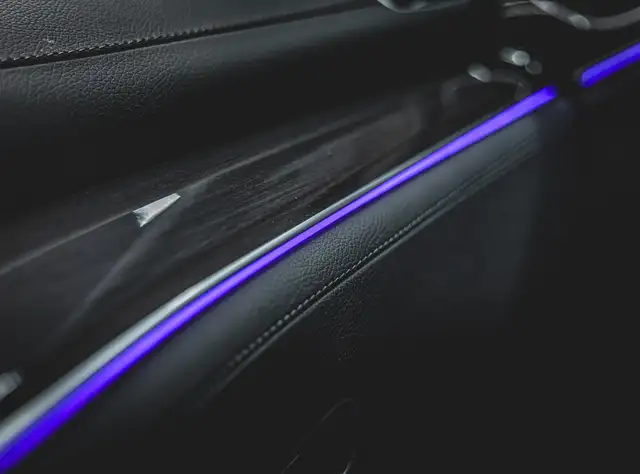 Mercedes-Benz GLS view 15