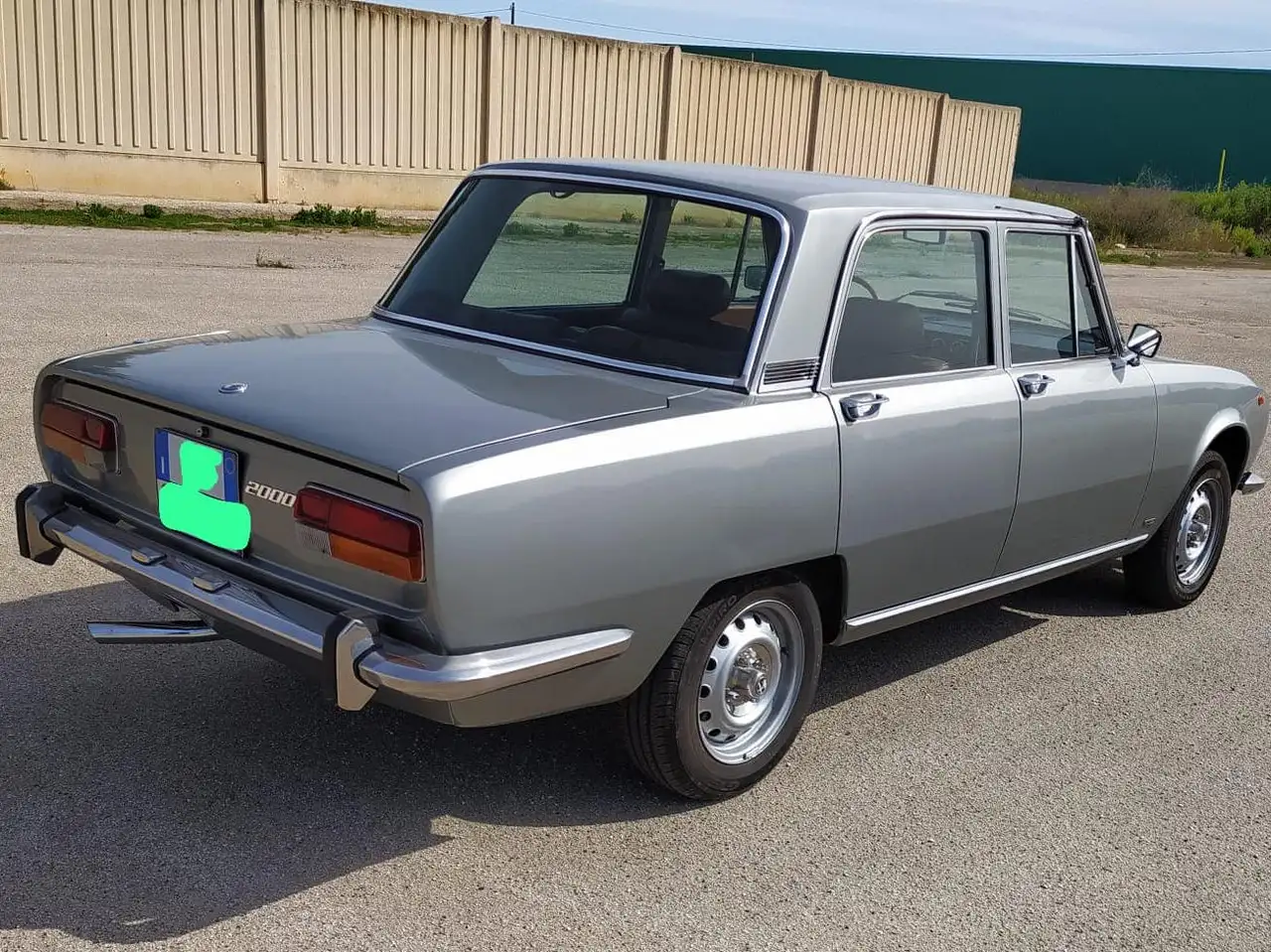 Alfa Romeo 2000 Berlina, foto 4