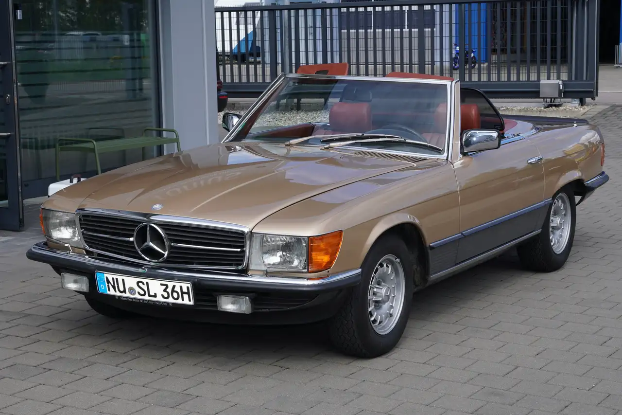 Mercedes-Benz SL 500 R107 Cabrio, foto 3