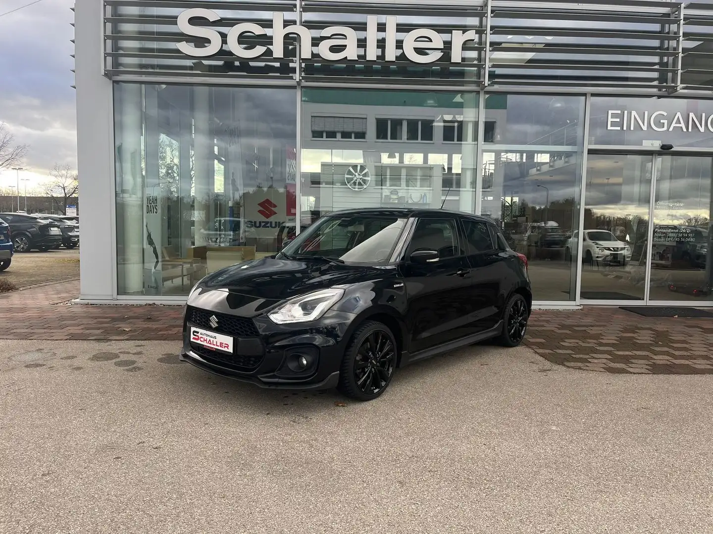 Suzuki Swift Sport 1.4 Boosterjet Hybrid Schaltgetriebe Schwarz - 1