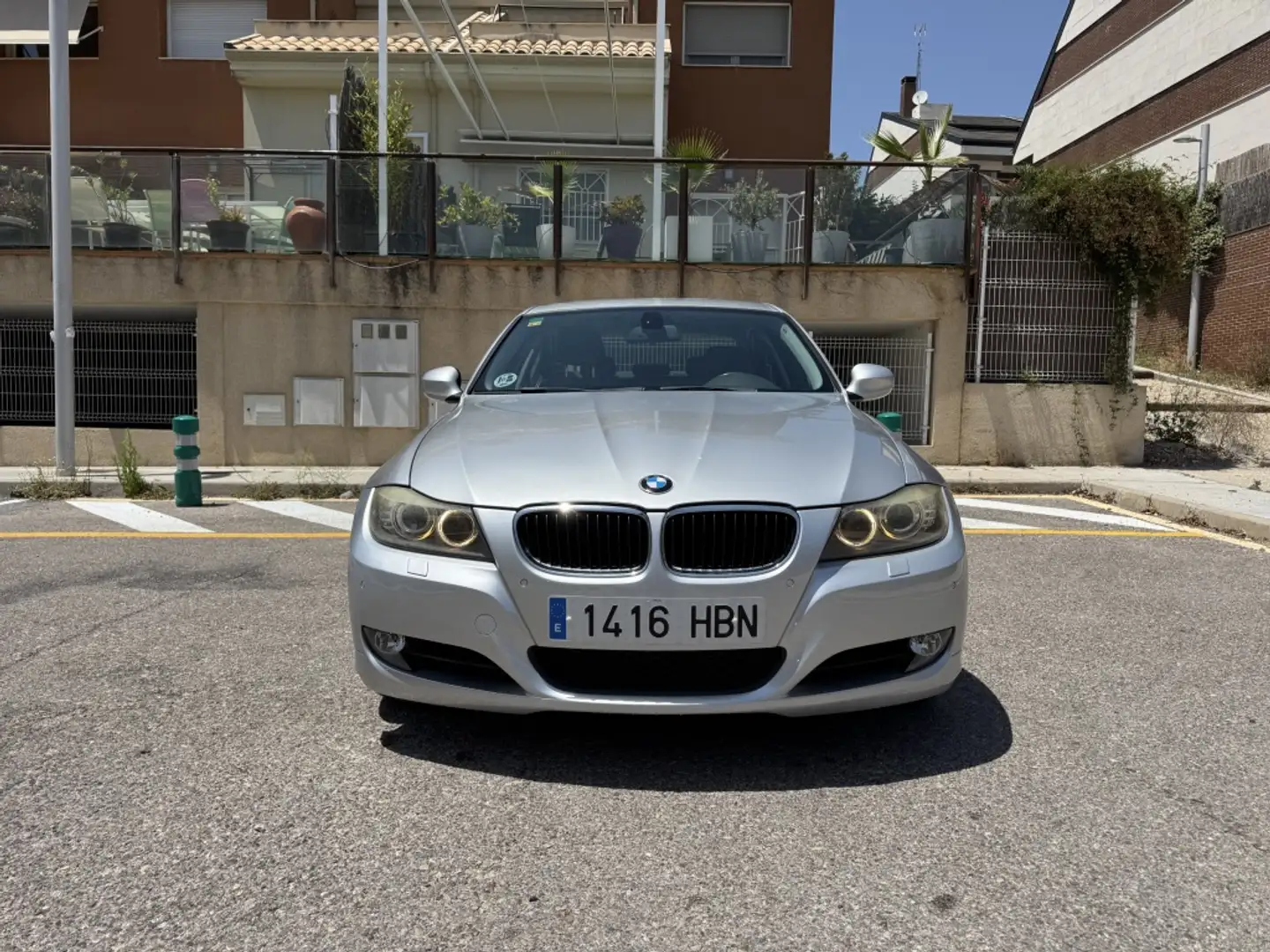 BMW 320 320dA Modern Gris - 2
