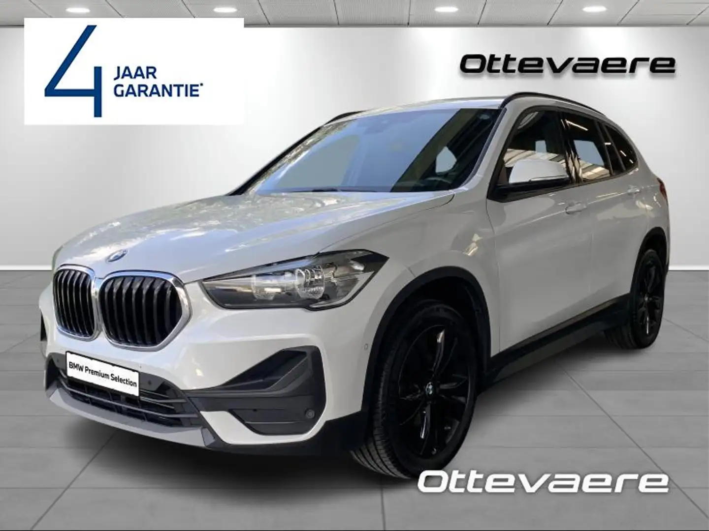 BMW X1 sDrive 18iA Wit - 1