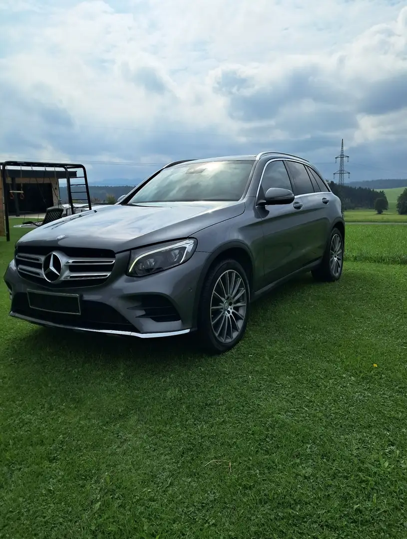Mercedes-Benz GLC 250 250d 4MATIC Aut. 2x AMG Sport Anhängerkupplung Grau - 1