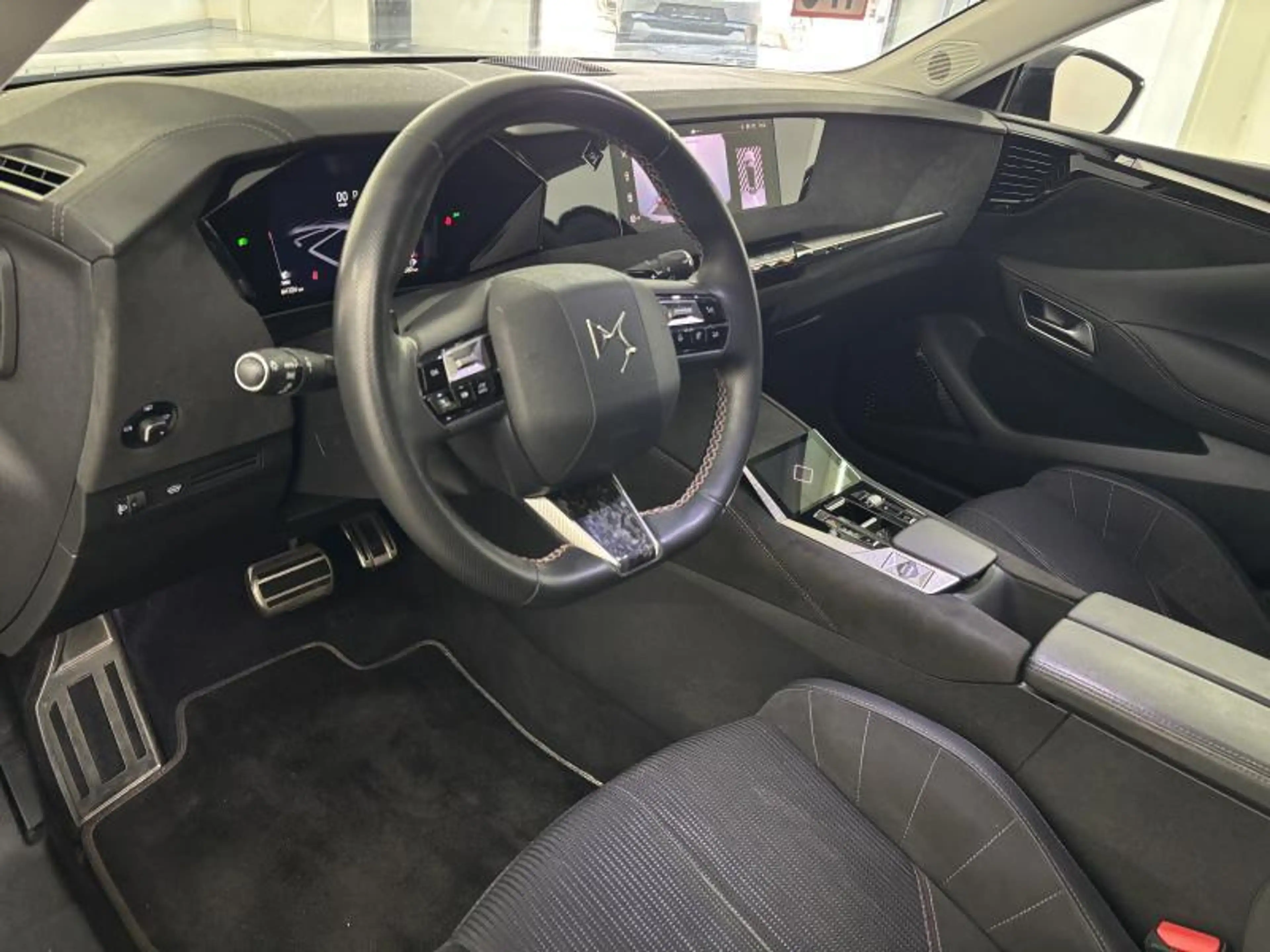 DS Automobiles DS 4 Performance Line — photo 6