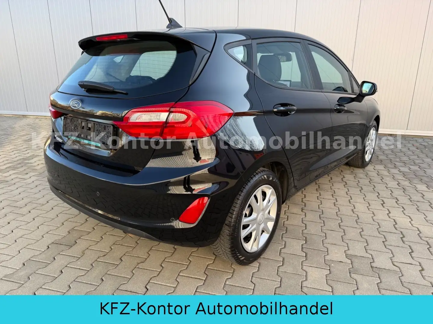 Ford Fiesta C&C 5 Türen LED -Winterpaket- NAVI Noir - 2