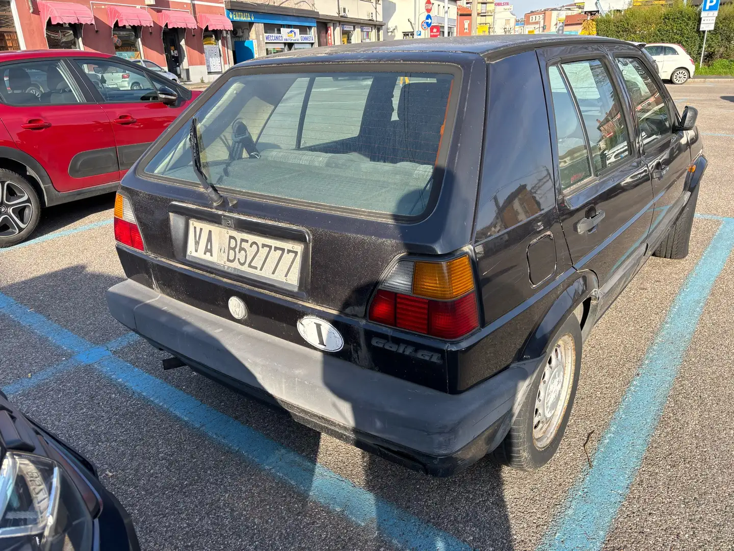 Volkswagen Golf 5p 1.6 GL 5m my83 - 1