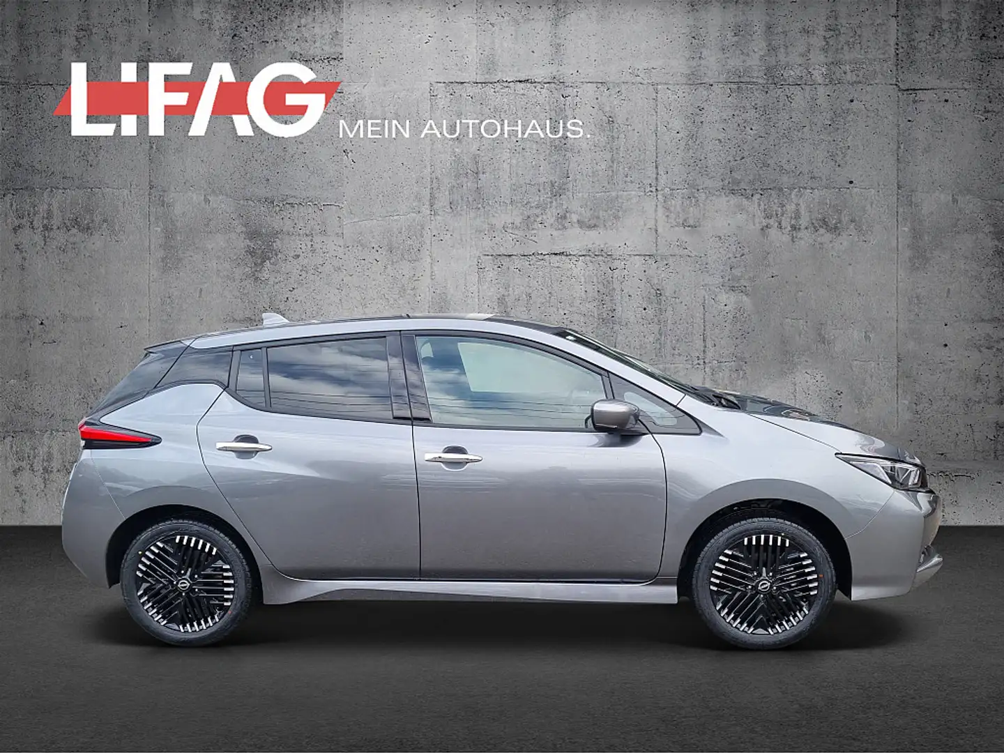 Nissan Leaf e+ N-Connecta 59 kWh *ab € 25.990,-* Grau - 2