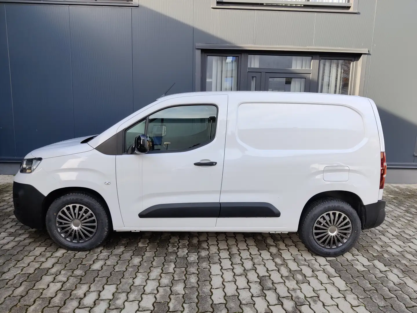 Fiat e-Doblo Kastenwagen Batterie 50 kWh M erh Weiß - 2