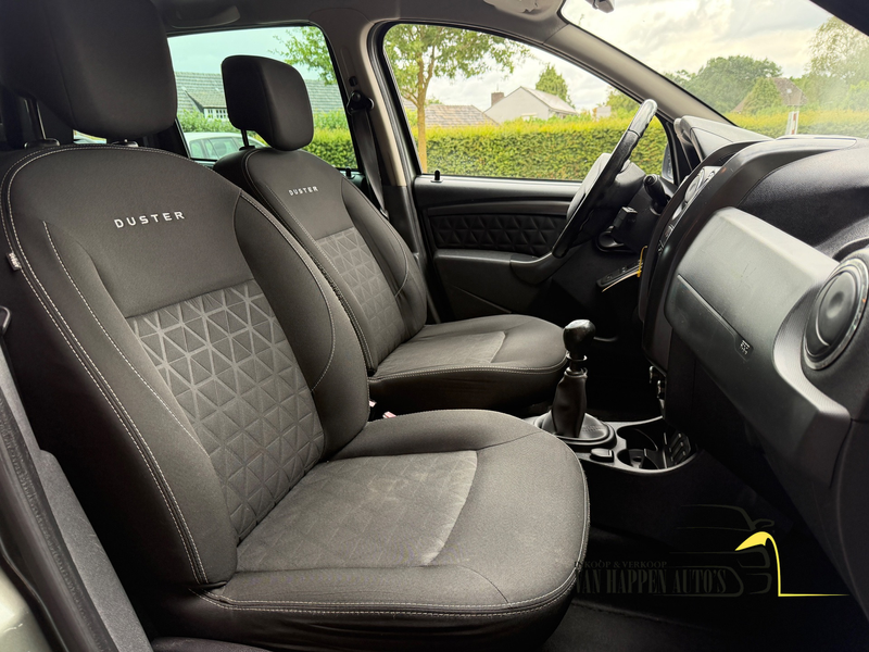 Dacia Duster 1.2 TCe 4x2 Prestige — photo 4