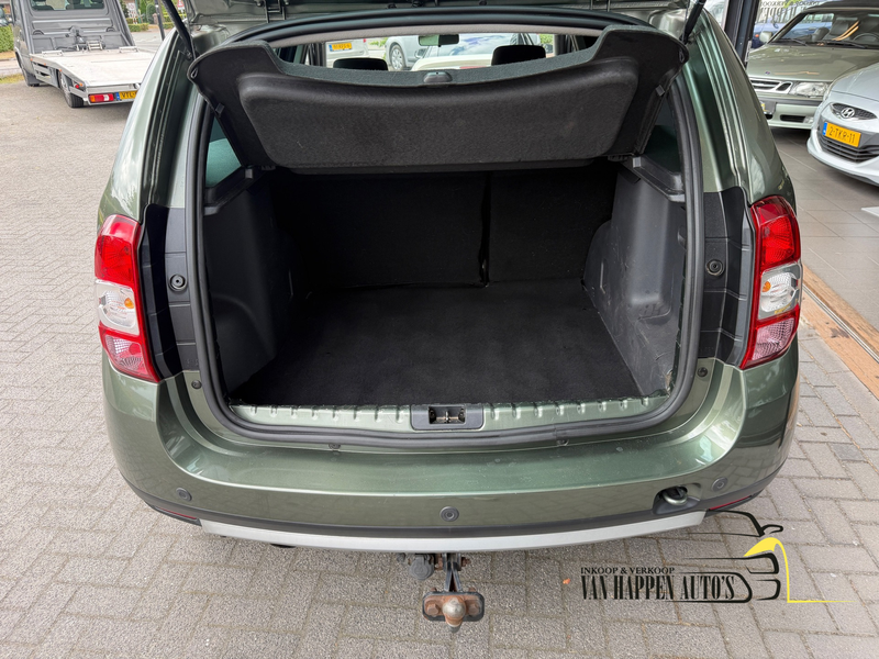 Dacia Duster 1.2 TCe 4x2 Prestige — photo 11