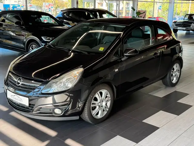 Opel Corsa D Innovation,1.4 Ltr.-,74kW,Klima,Alu,Tüv