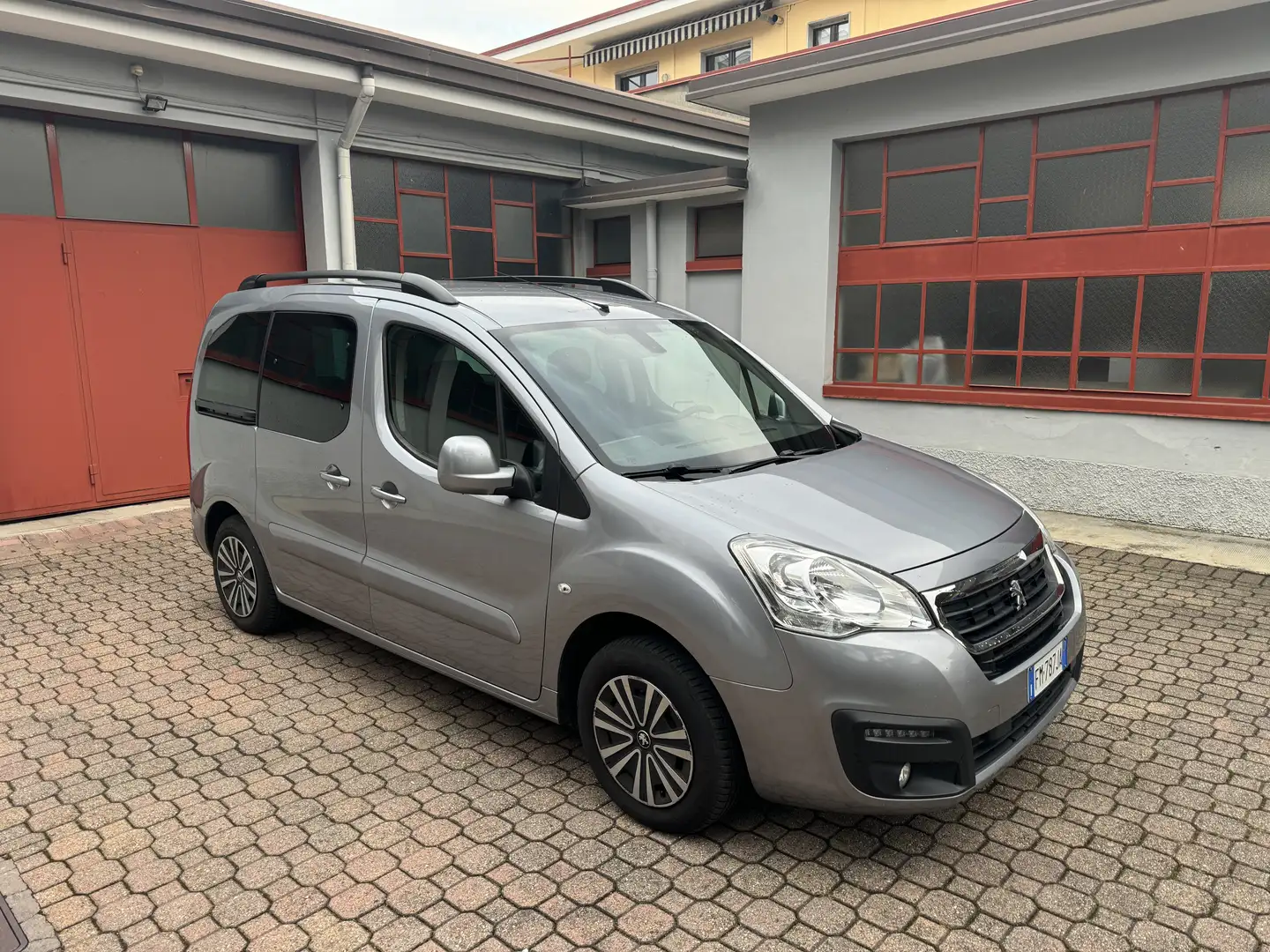 Peugeot Partner Tepee 1.6 bluehdi - 2