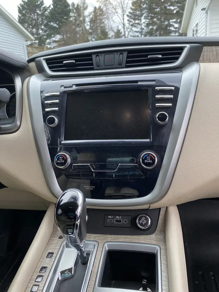Nissan Murano снимка Nissan Murano