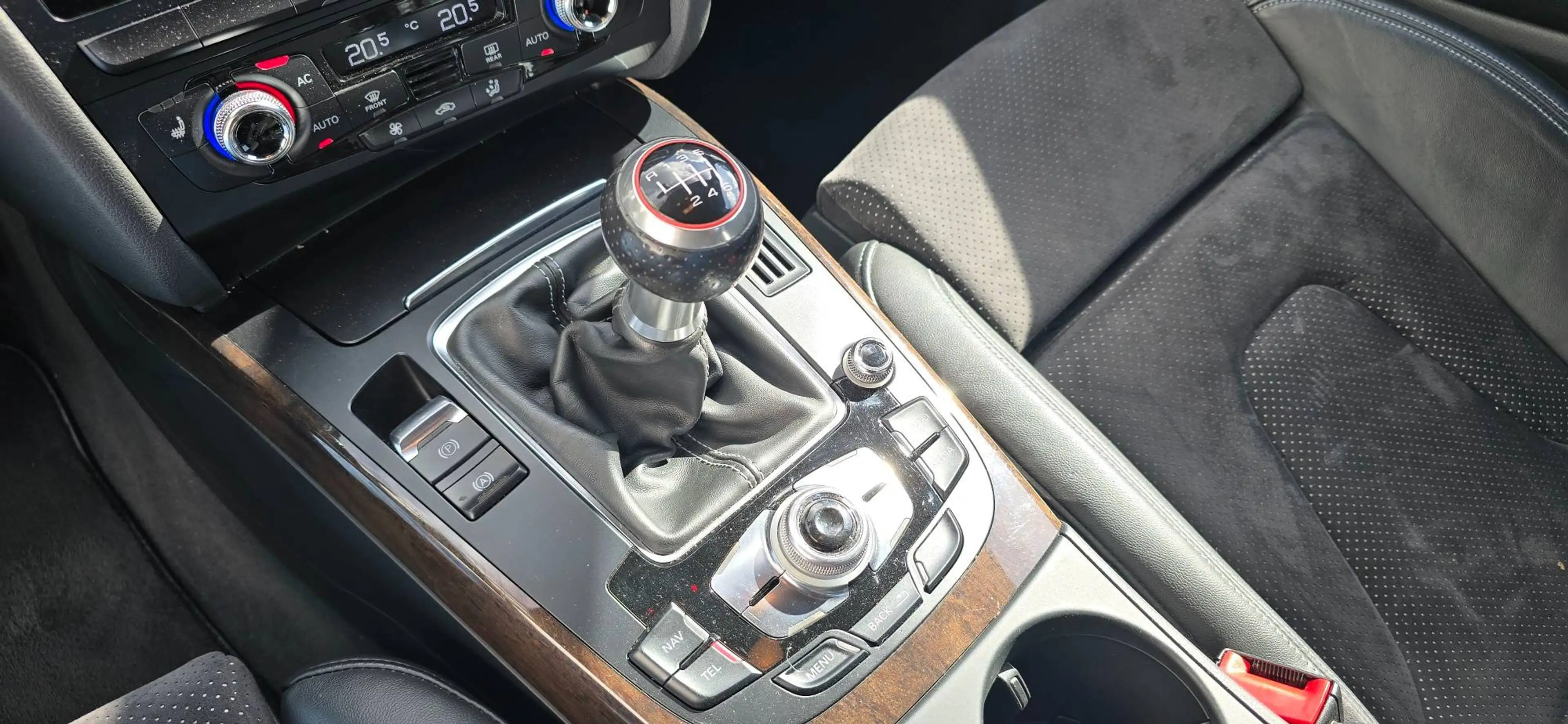 Audi A4 A4 3.0 TDi V6 S line — photo 11
