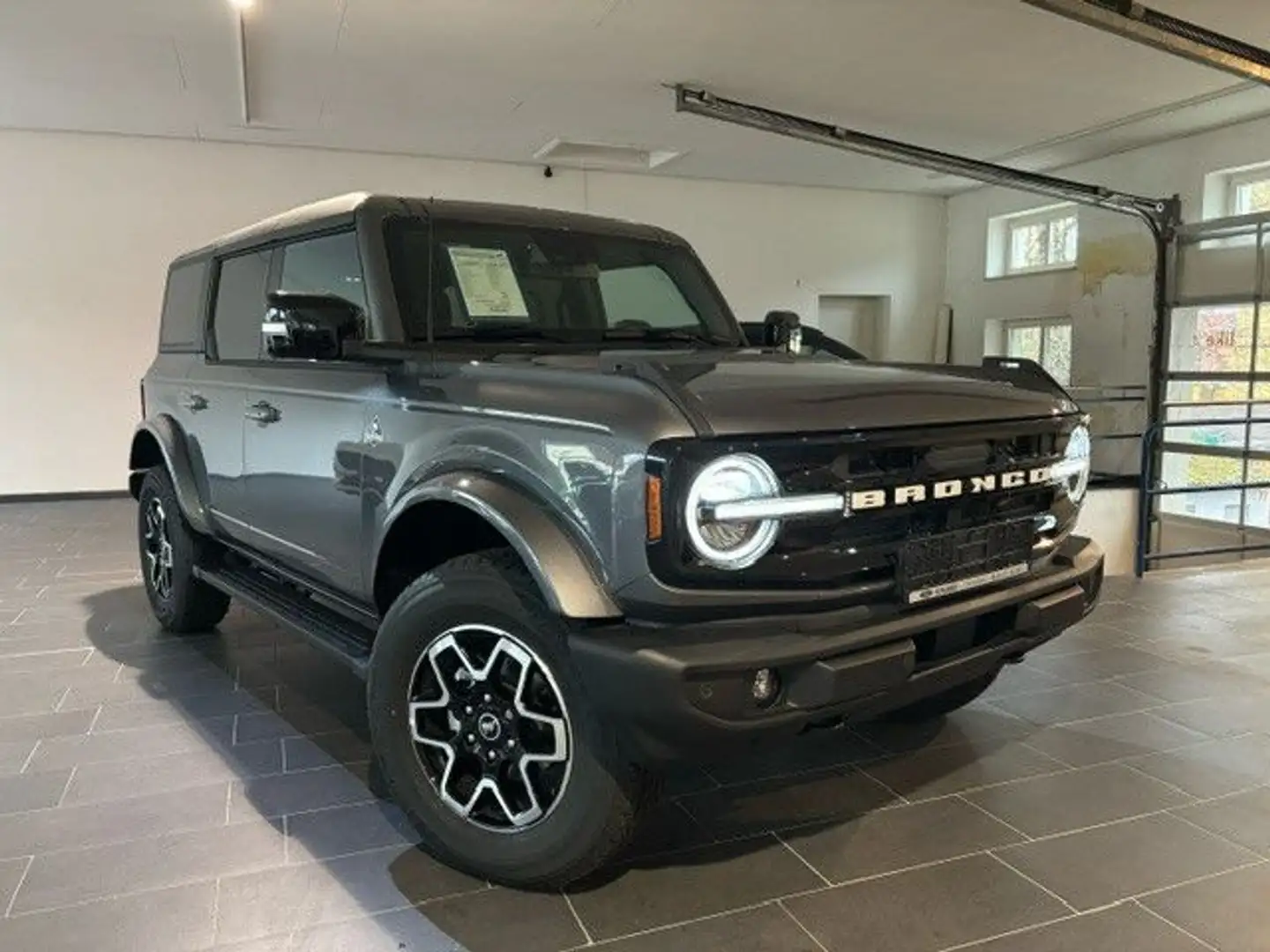 Ford Bronco Outer Banks 2,7 V6 4x4/AKTION/NEUWAGEN/ Gris - 2