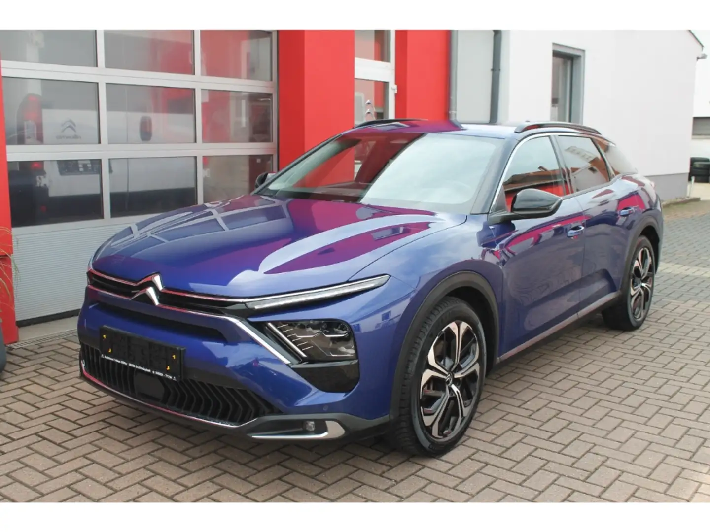 Citroen C5 X Shine PT130 EAT8 Navi Shz HUD Kamera Lhz Fshz DAB Blau - 1