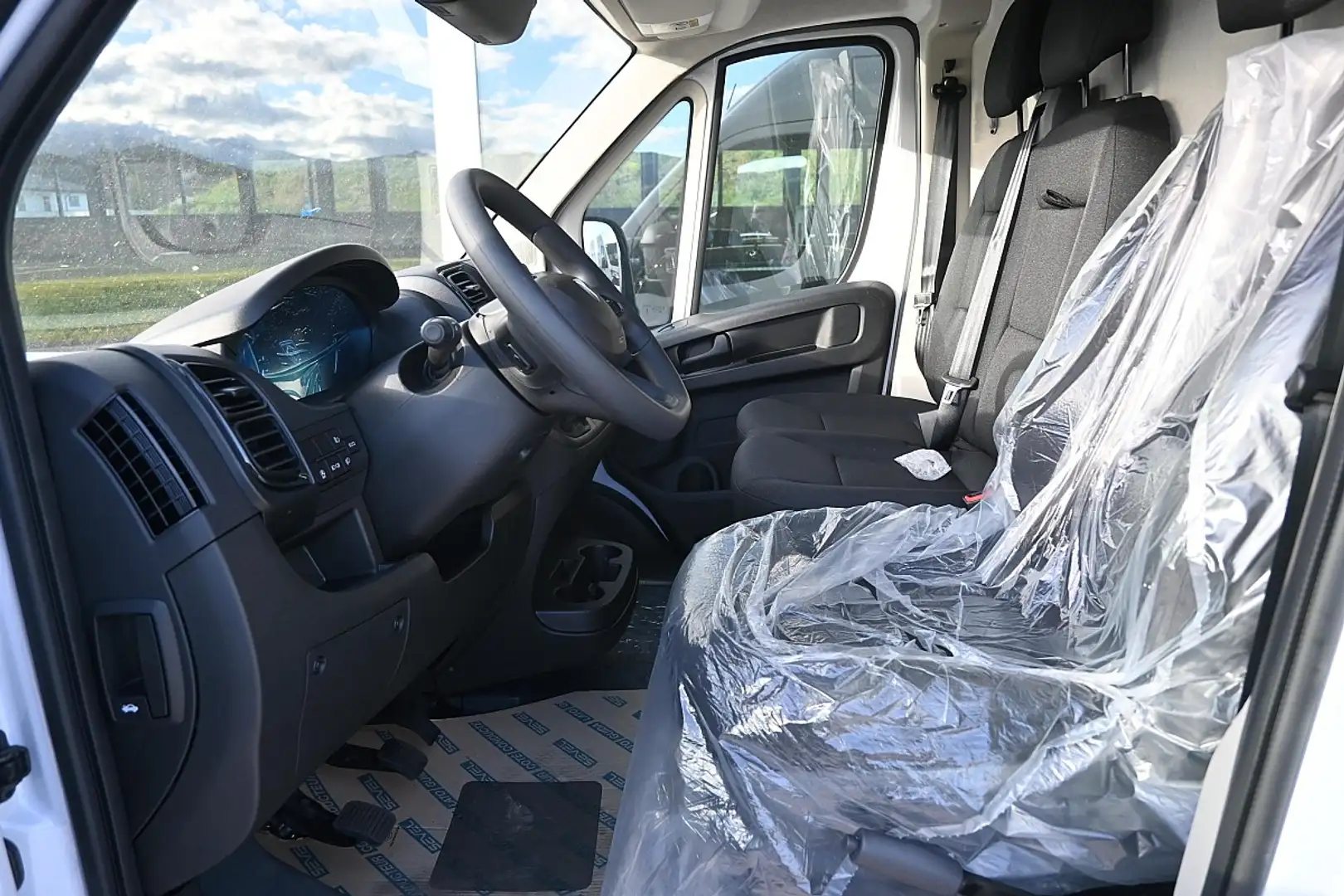 Fiat Ducato Ducato L3H2,140-PS,PDChinten,Tempomat,NebelSW,K... Weiß - 2