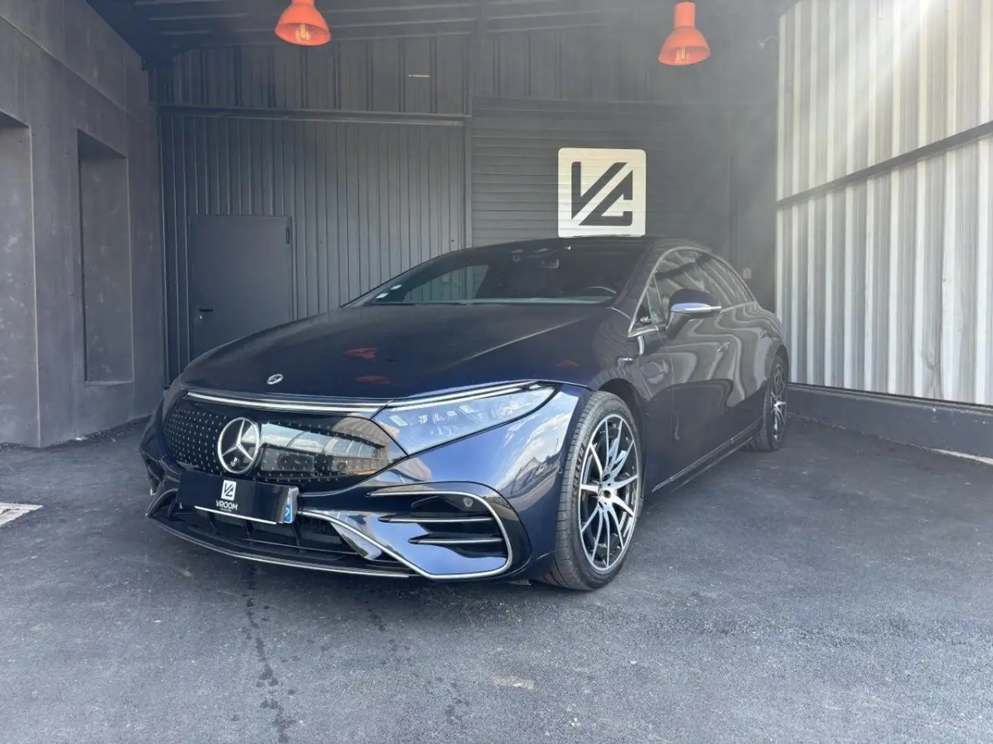 Mercedes-Benz EQS 450%2B BERLINE - AMG Line Blau - 1