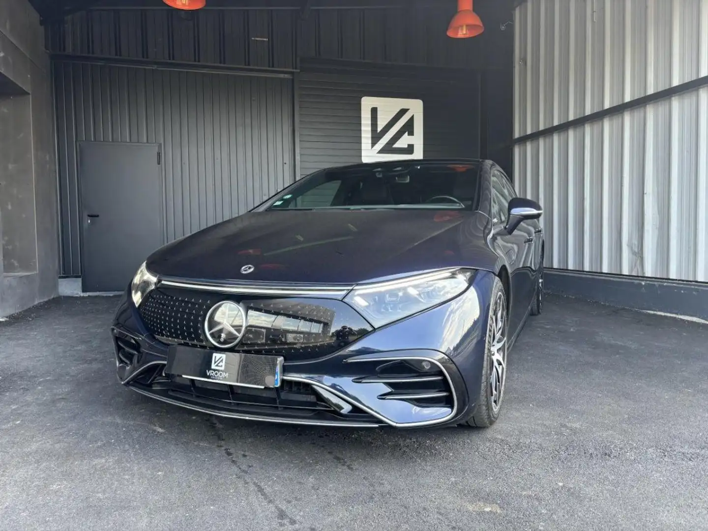 Mercedes-Benz EQS 450%2B BERLINE - AMG Line Blau - 2