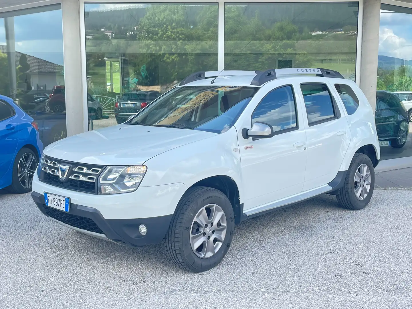 Dacia Duster 4x4 1.5 dci 110cv La Gazzetta dello Sport Weiß - 1