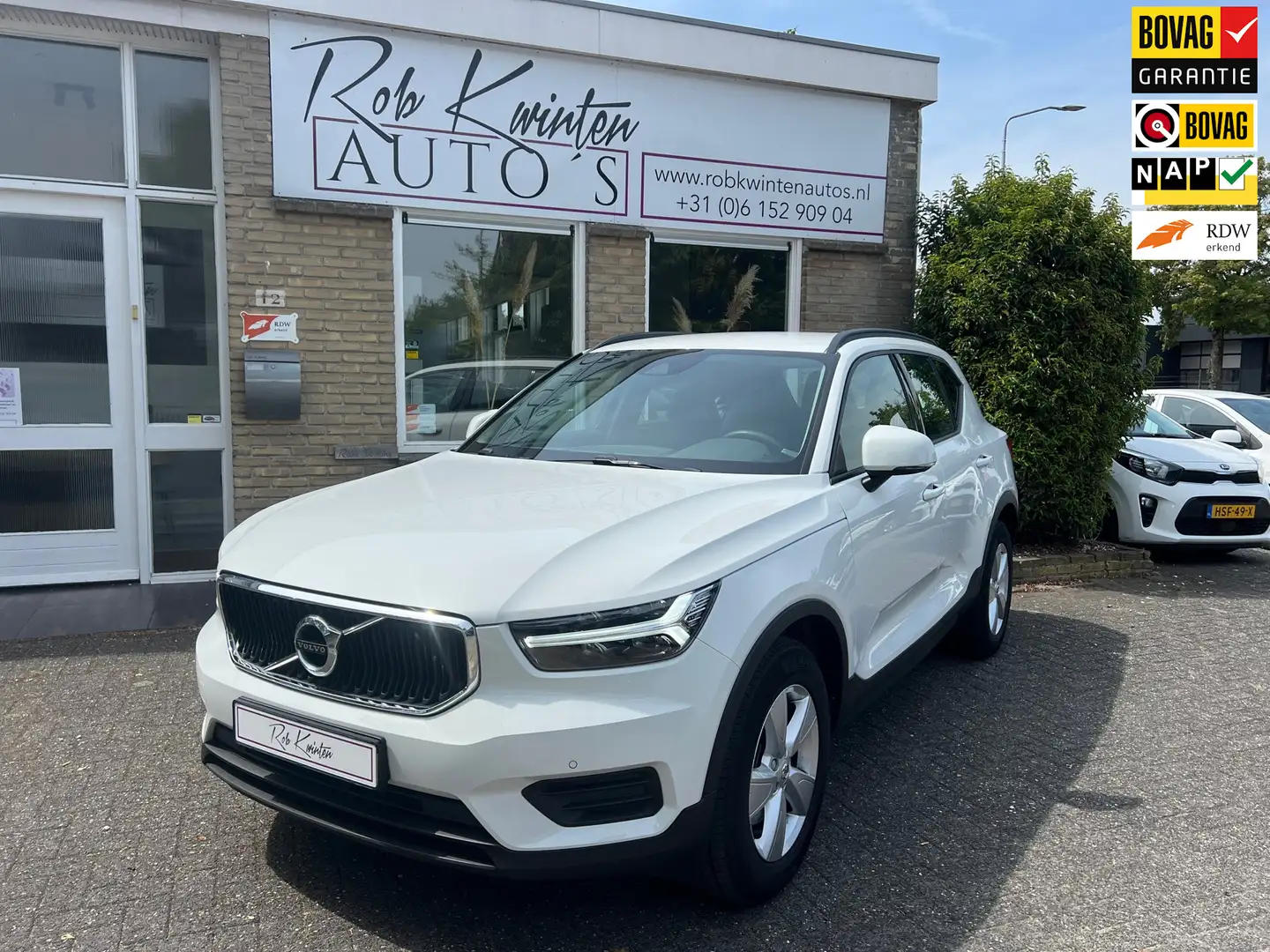 Volvo XC40 1.5 T2 Momentum Wit - 1