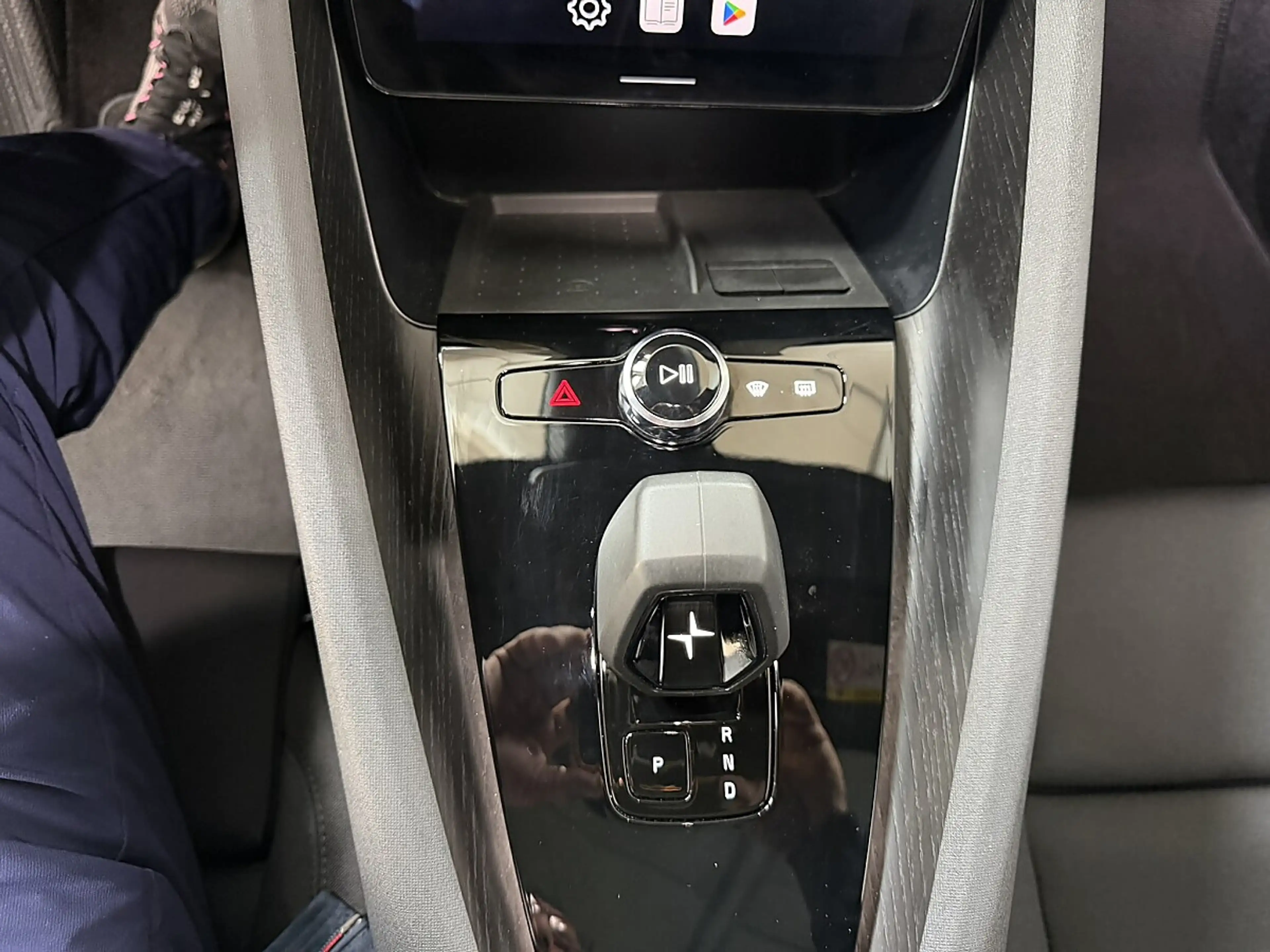 Polestar 2 Polestar 2 Long Range Dual Motor Elektro 78kWh — photo 21