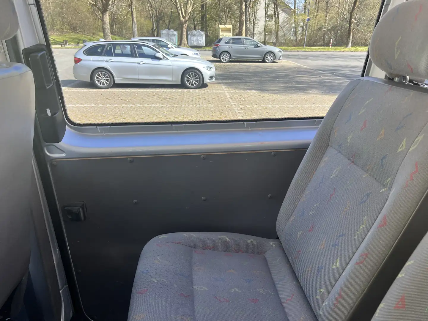 Volkswagen T5 1.9 TDI Transpoter 8 sitze Silver - 2