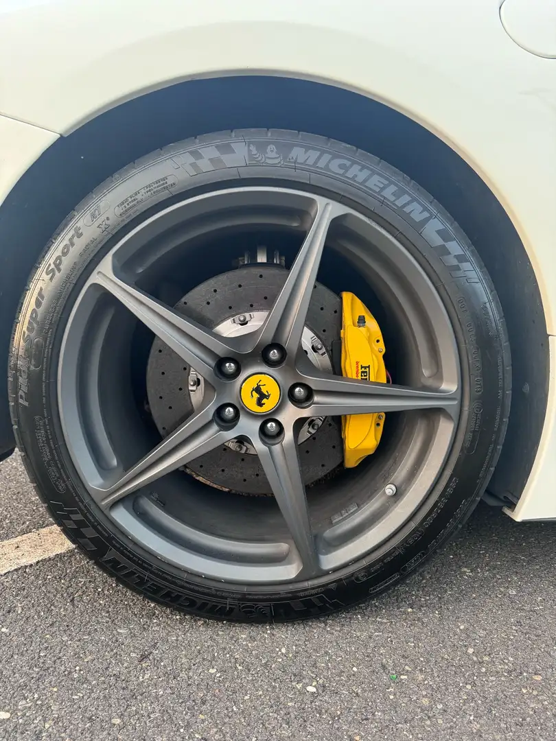 Ferrari 458 Coupe 4.5 Italia dct capristo book PERMUTE Fehér - 2