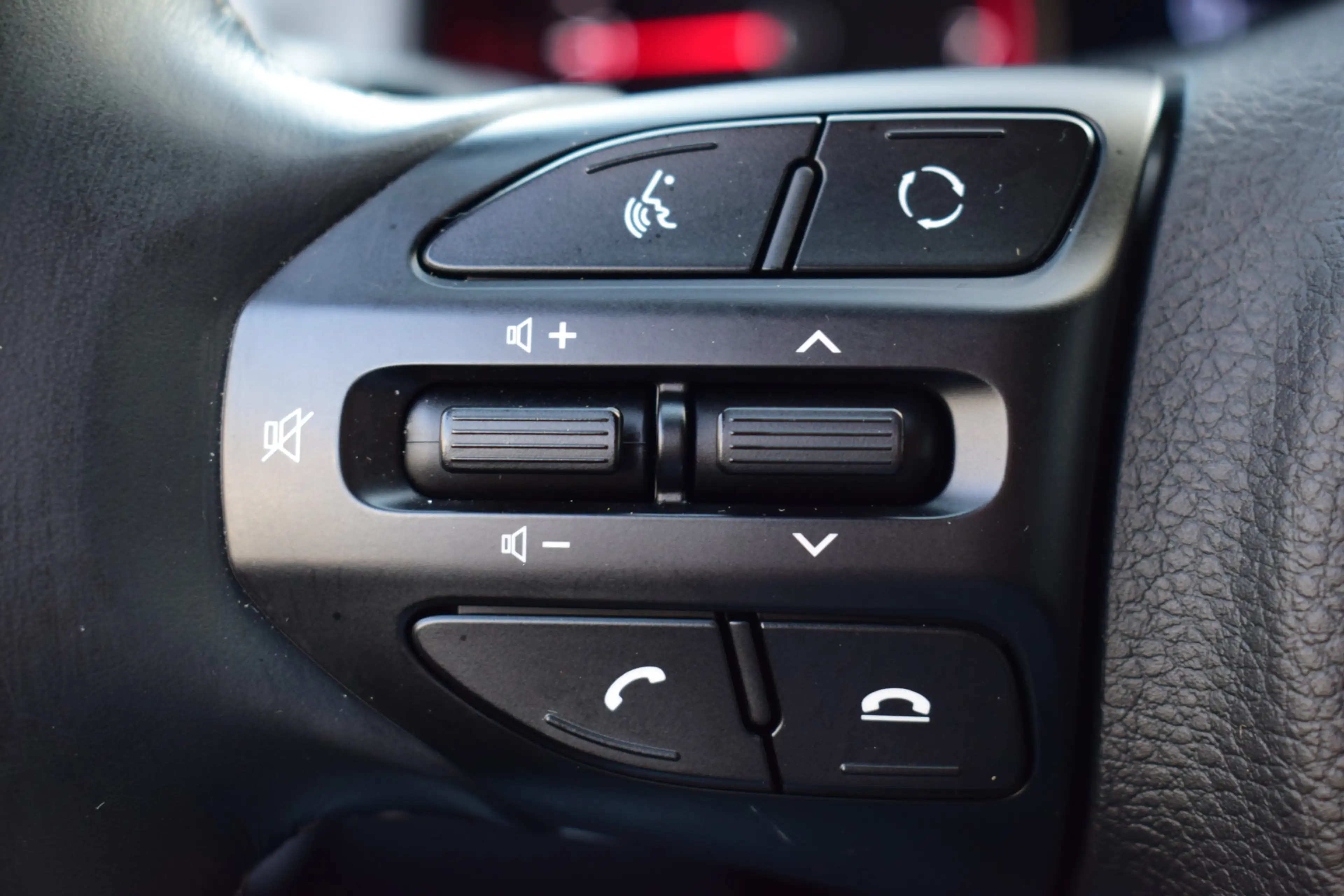 Kia Stonic 1.0 T-GDi DynamicLine | Navigatie | Camera | Cruis — photo 15